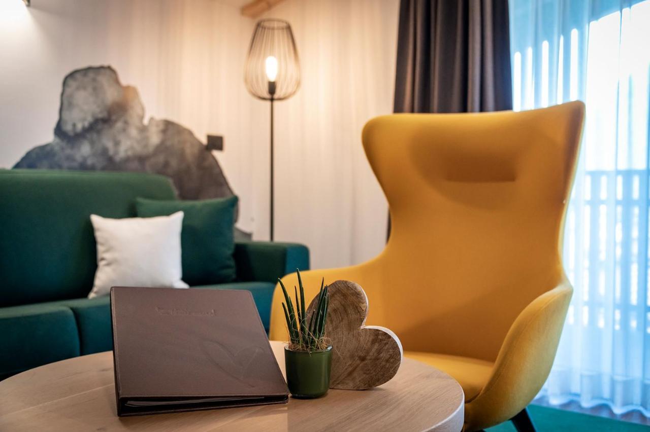 Vitaurina Royal Hotel Молини ди Турес Екстериор снимка