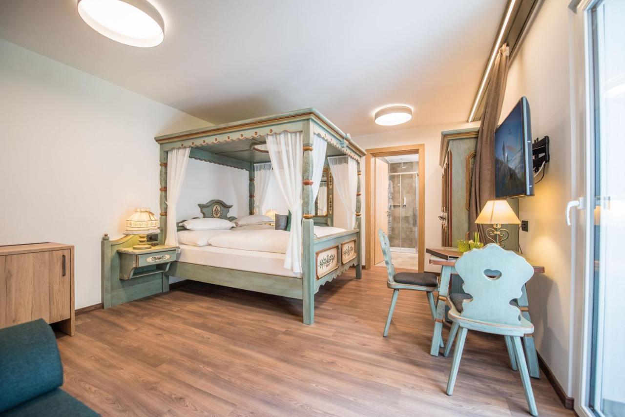 Vitaurina Royal Hotel Молини ди Турес Екстериор снимка